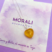 Cargar imagen en el visor de la galería, Dije Plata Corazón Ágata Amarilla
