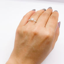 Cargar imagen en el visor de la galería, Anillo Plata Compromiso Circones
