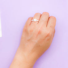 Cargar imagen en el visor de la galería, Anillo Plata Compromiso Forever
