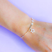 Cargar imagen en el visor de la galería, Pulsera Plata Estrellas Microcircones
