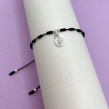 Cargar imagen en el visor de la galería, Pulsera Plata Negra San Benito
