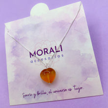 Cargar imagen en el visor de la galería, Dije Plata Corazón Ambar
