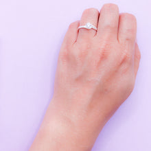 Cargar imagen en el visor de la galería, Anillo Plata Compromiso Belle
