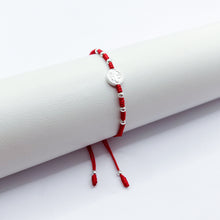 Cargar imagen en el visor de la galería, Pulseras Plata San Benito Hilo Rojo
