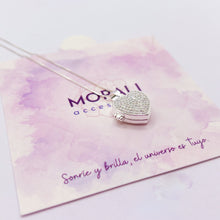 Cargar imagen en el visor de la galería, Relicario Plata Corazón Microcircones
