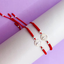 Cargar imagen en el visor de la galería, Pulseras Plata Pareja San Benito Roja
