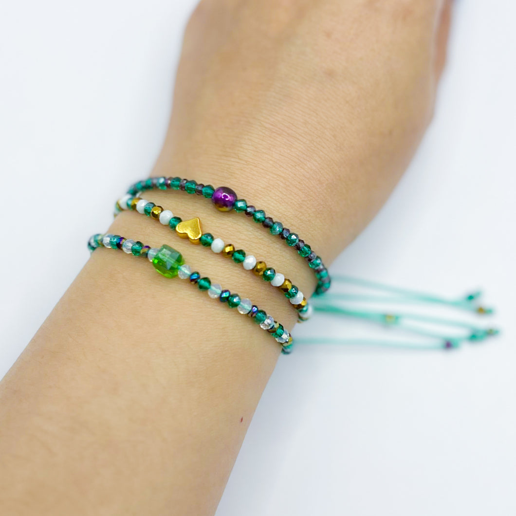 Set 3 Pulseras Verde Corazón y Cubo