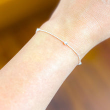 Cargar imagen en el visor de la galería, Pulsera Plata Balines Líneas
