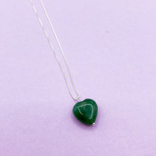 Cargar imagen en el visor de la galería, Dije Plata Corazón Jade
