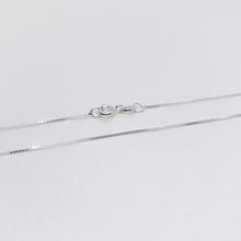 Cargar imagen en el visor de la galería, Cadena Plata Veneciana 50 cm
