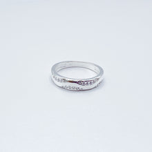 Cargar imagen en el visor de la galería, Anillo Plata Argolla Microcircones Ondas

